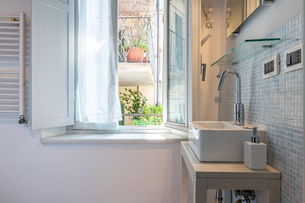 Apartamento La Tana Di Lisa Turín Exterior foto