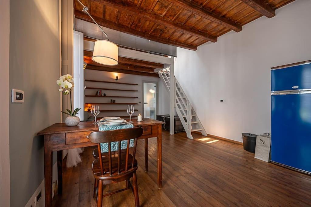 Apartamento La Tana Di Lisa Turín Exterior foto