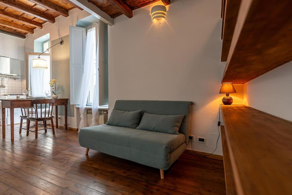 Apartamento La Tana Di Lisa Turín Exterior foto