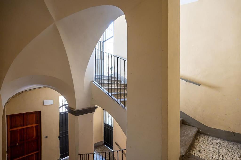 Apartamento La Tana Di Lisa Turín Exterior foto